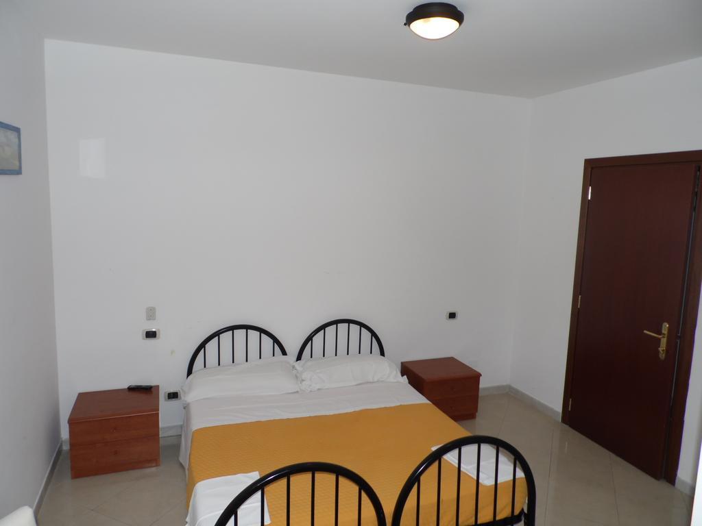 Ai Vecchi Tempi Otel Frattocchie Oda fotoğraf
