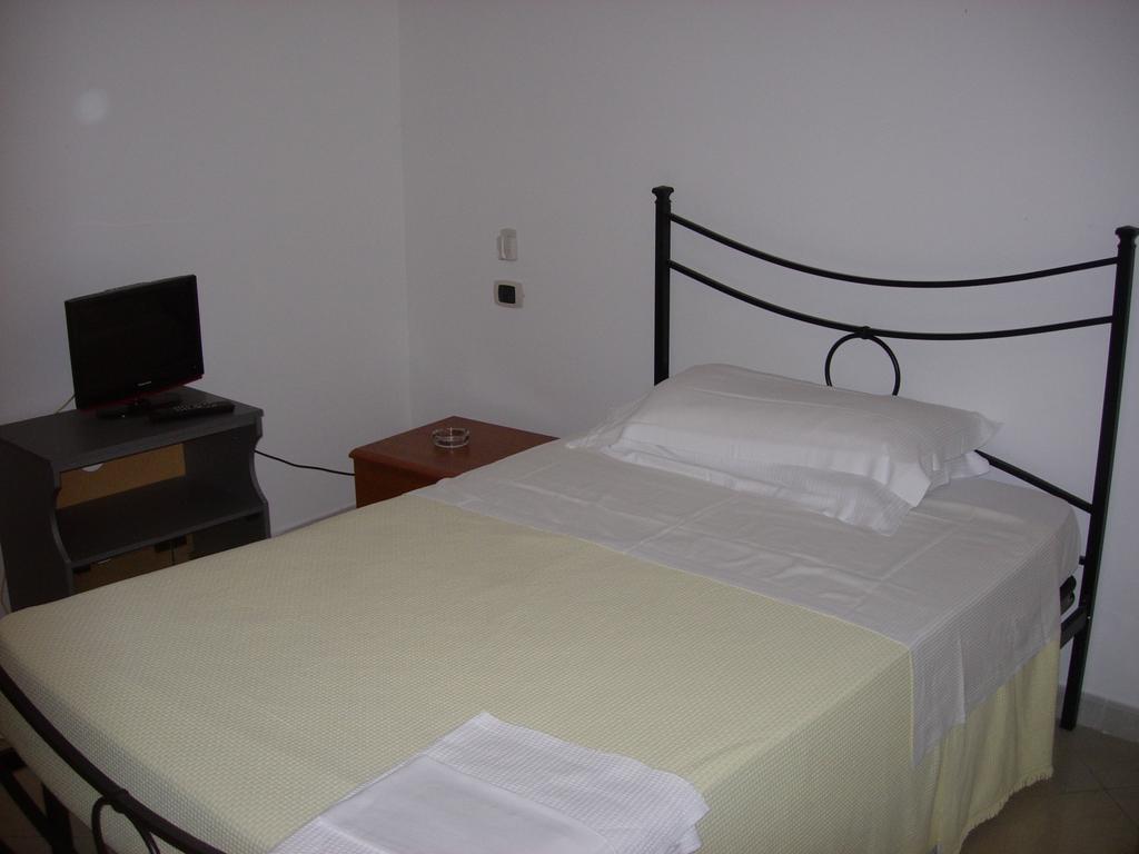 Ai Vecchi Tempi Otel Frattocchie Oda fotoğraf